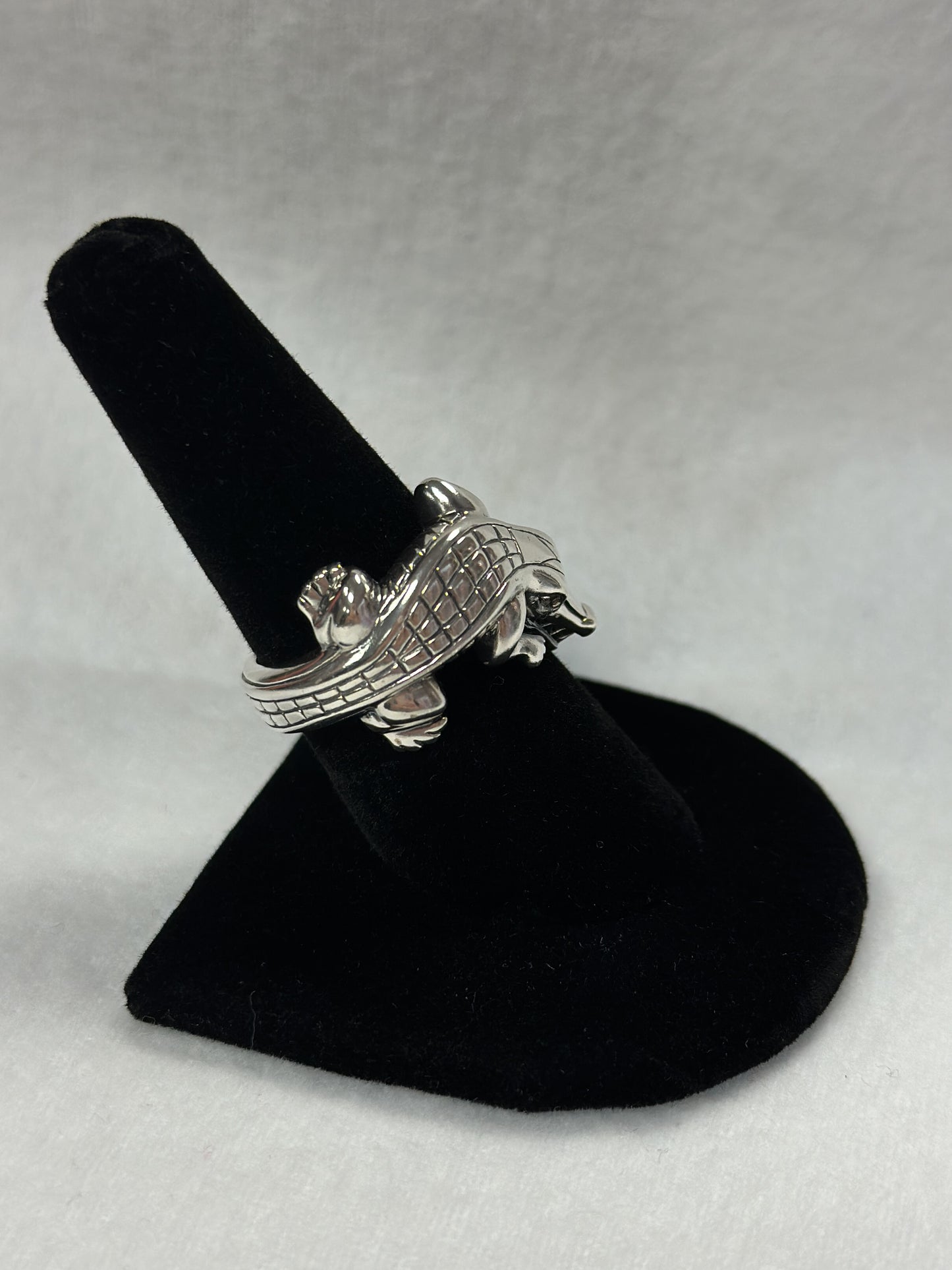 Kieselstein Cord Sterling Silver Alligator Ring
