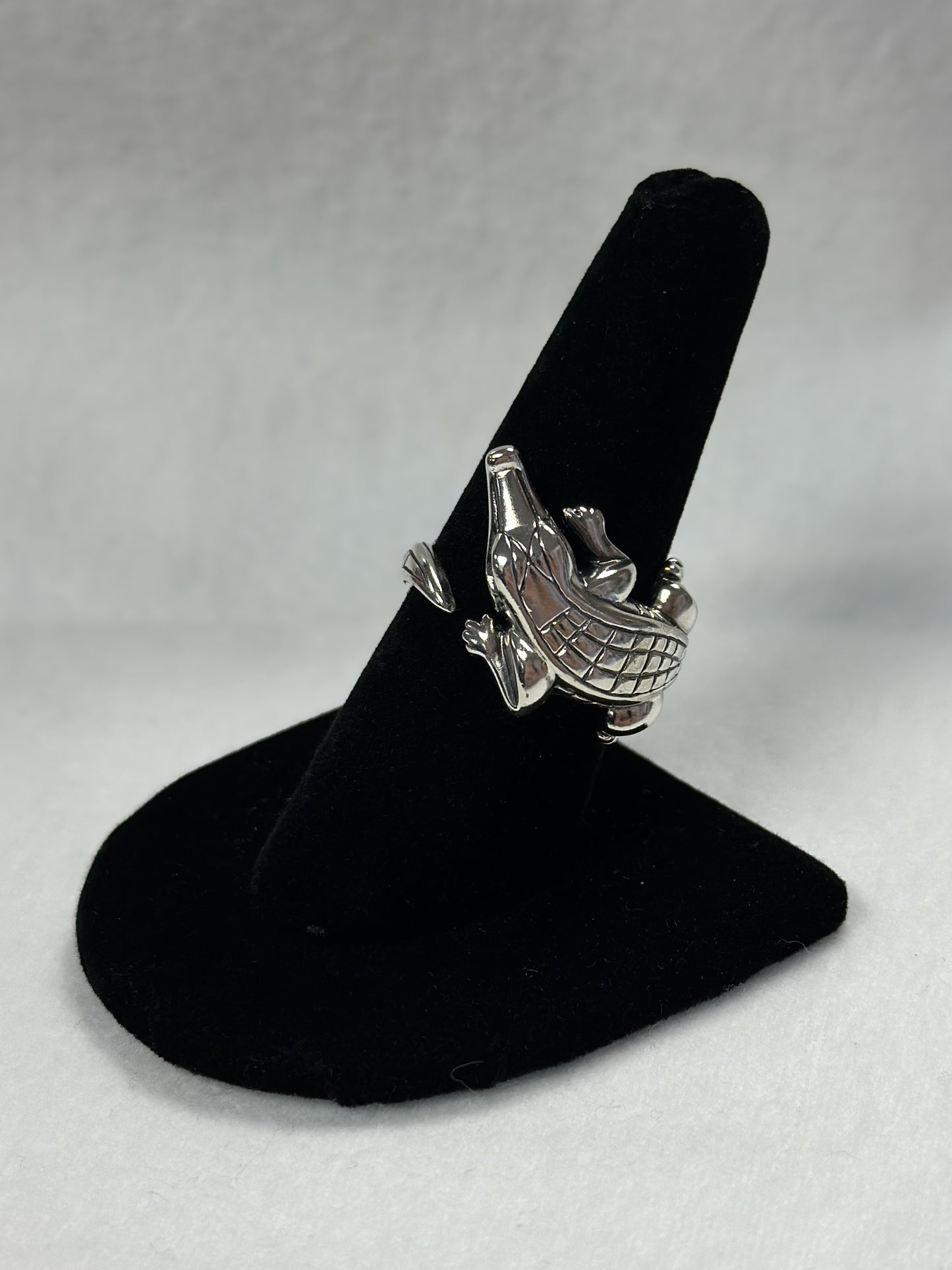 Kieselstein Cord Sterling Silver Alligator Ring