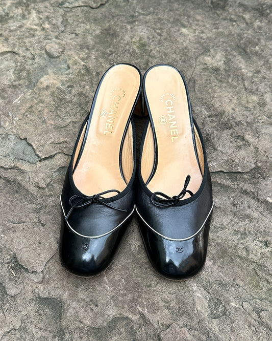 Chanel Bow Leather Mules