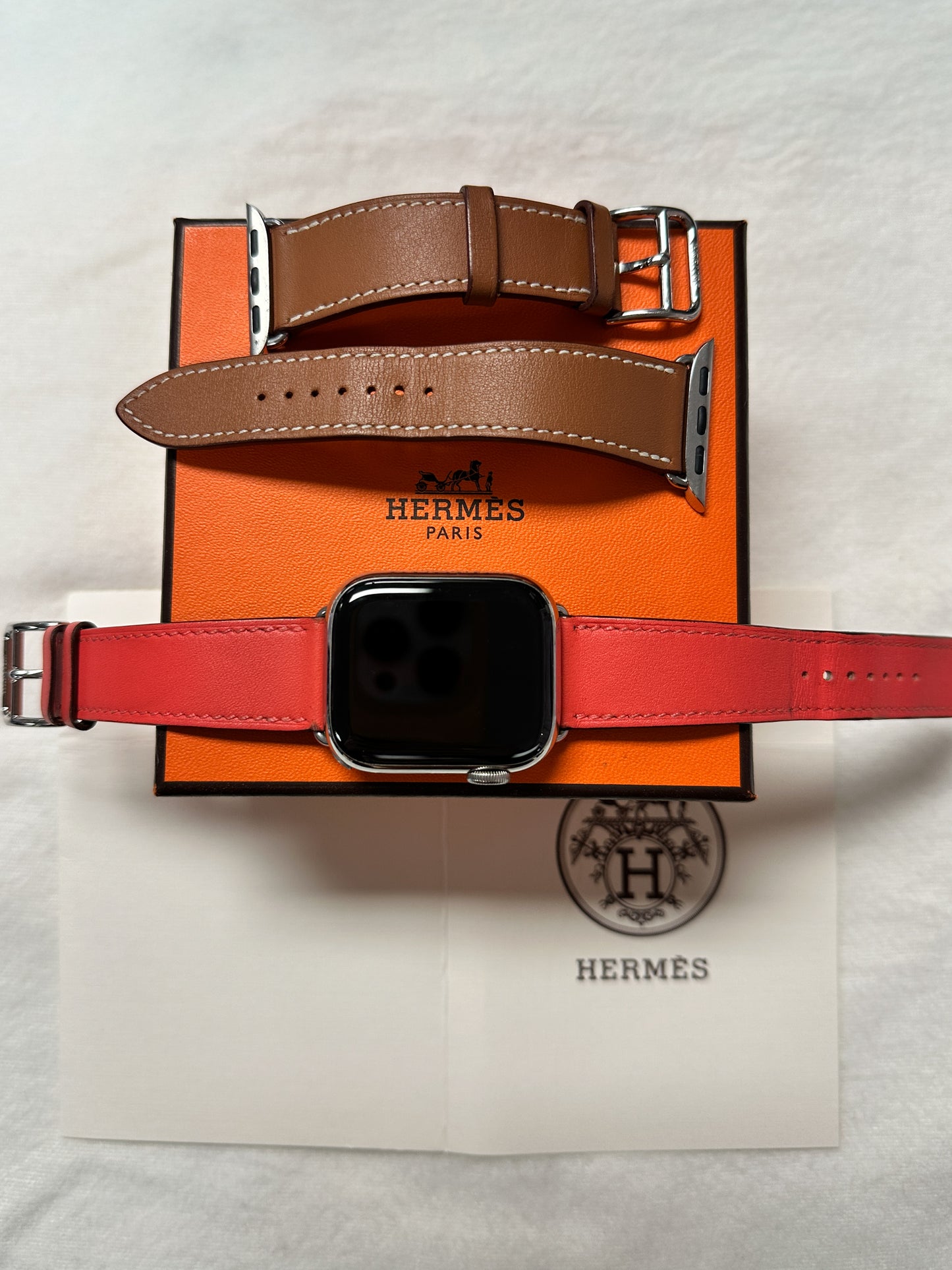 Series 8 Apple Watch - Hermes Bands