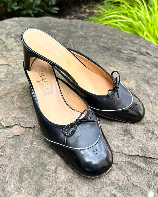 Chanel Bow Leather Mules
