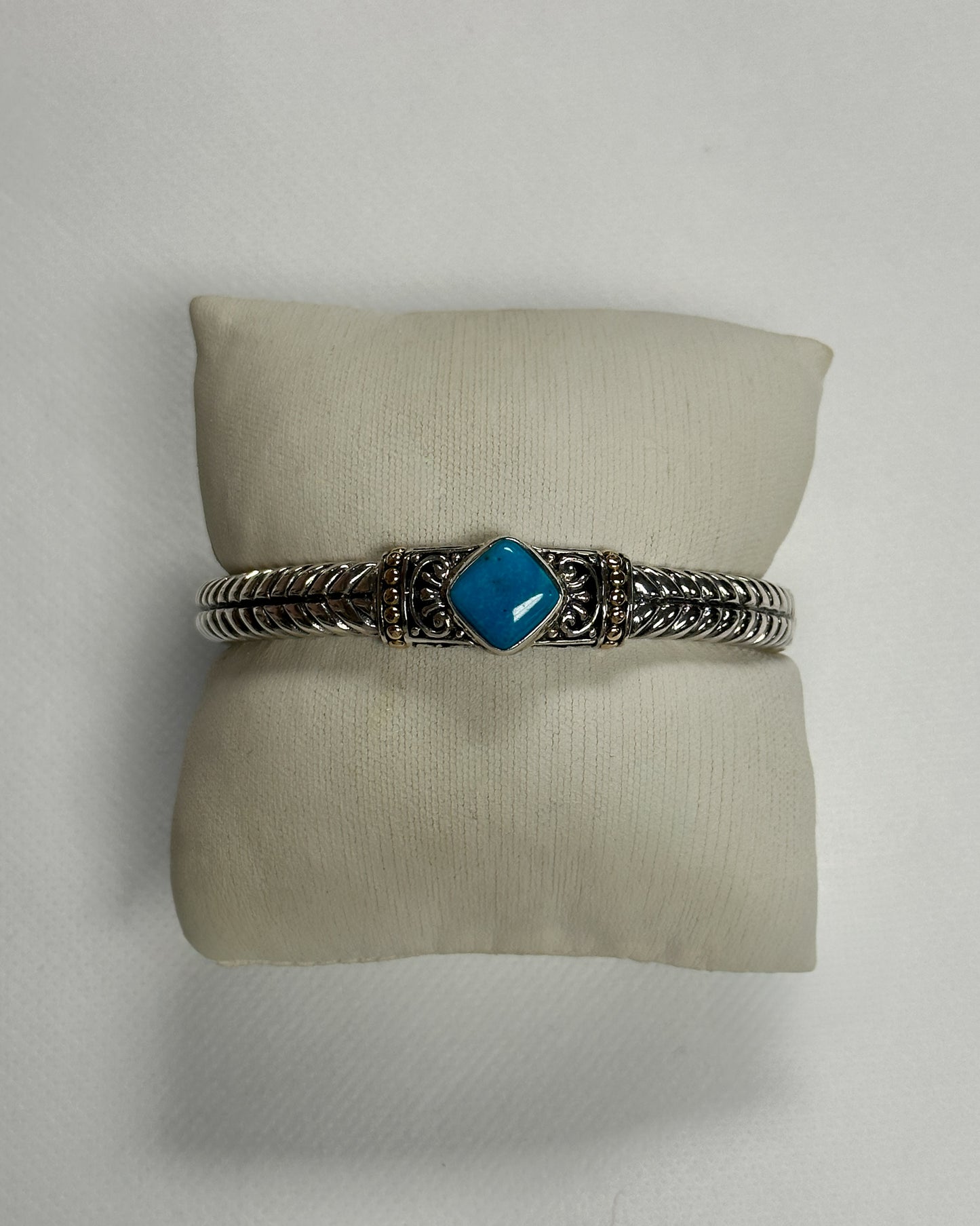 Turquoise Sterling 18k Cuff