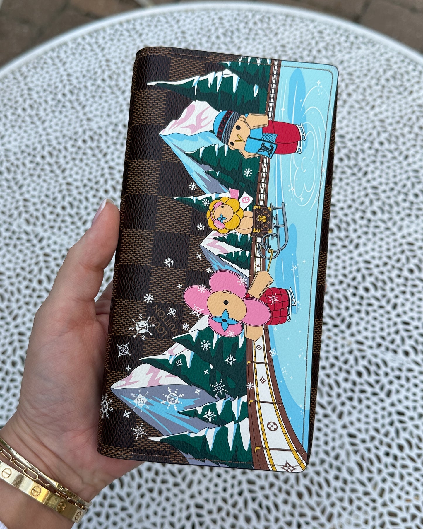 Louis Vuitton Sarah Holiday Wallet