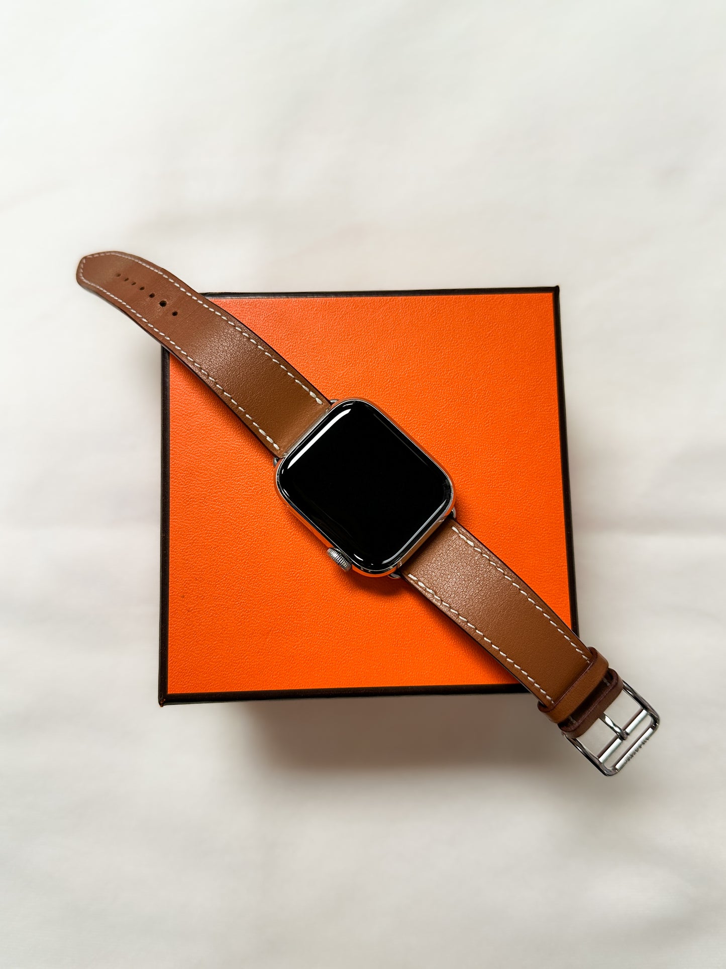 Series 8 Apple Watch - Hermes Bands