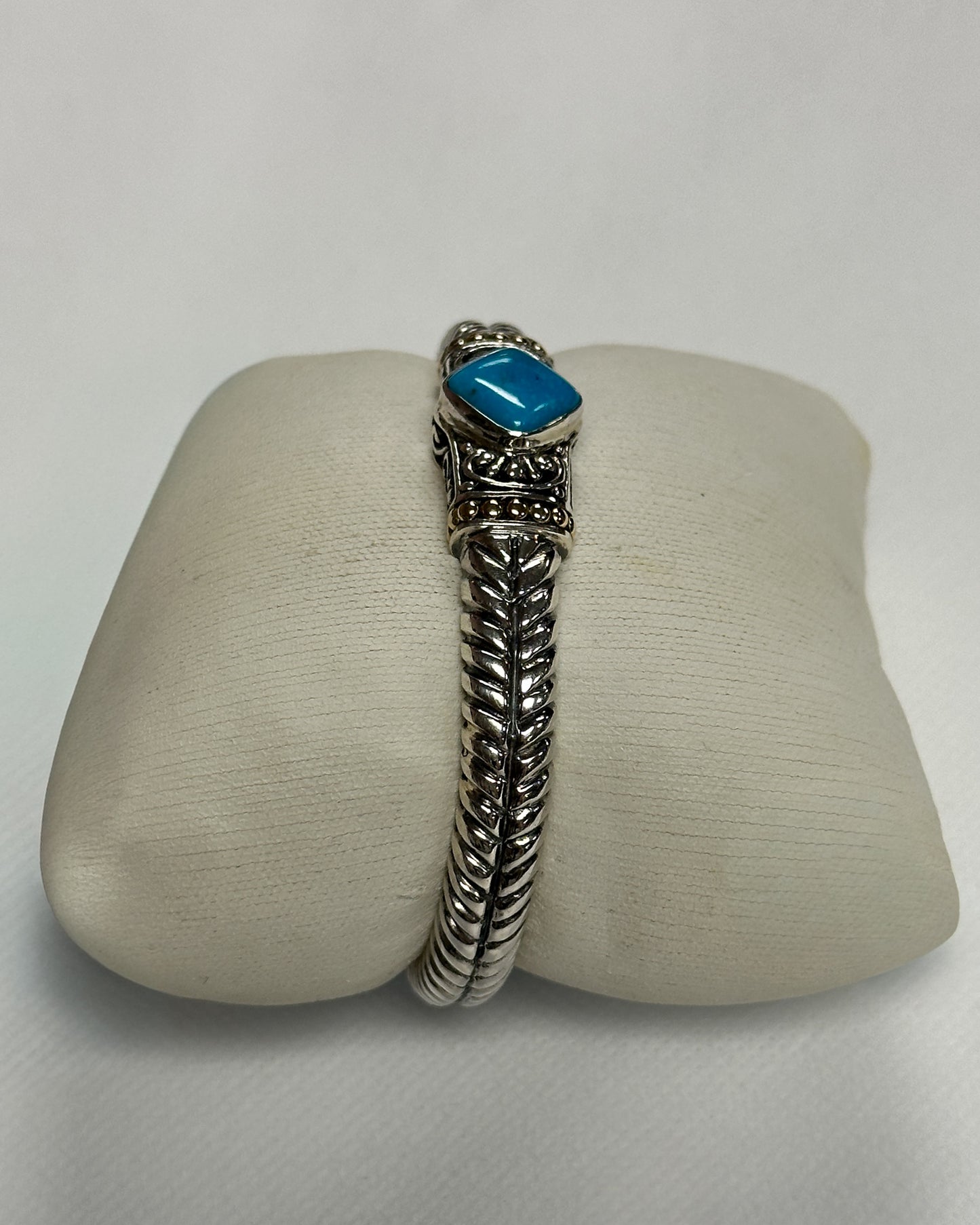 Turquoise Sterling 18k Cuff