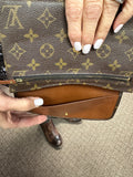 Louis Vuitton clutch/purse