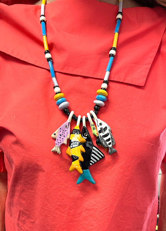 Parrot Pearls Vintage 90’s